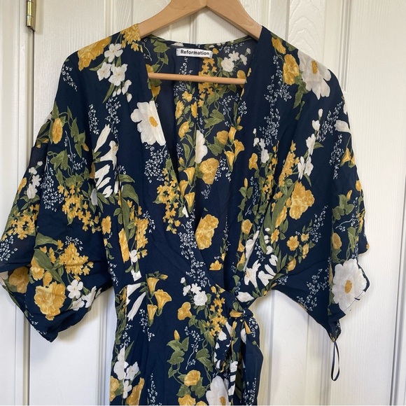 Reformation Navy Winslow Floral Kimono Maxi Wrap Dress L - Picture 6 of 11